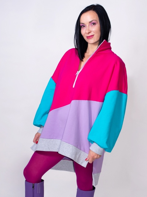 BLUZA KOLOROWA ZE STÓJKĄ I ŚCIĄGACZEM A