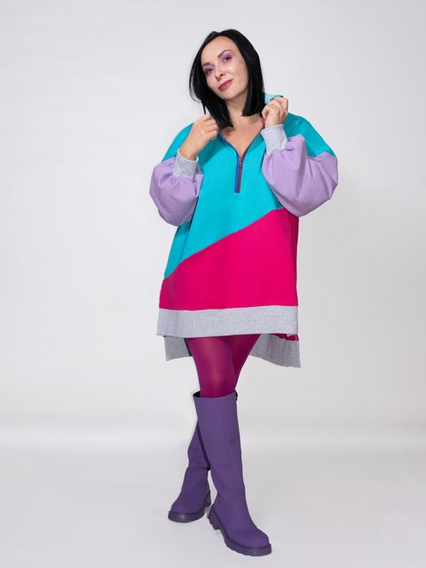 BLUZA KOLOROWA ZE STÓJKĄ I ŚCIĄGACZEM C