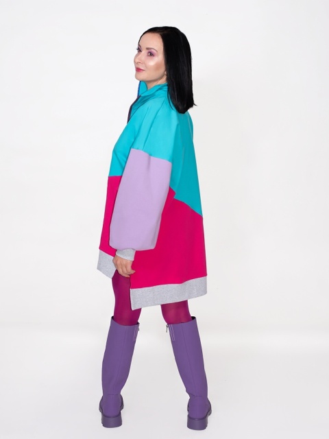 BLUZA KOLOROWA ZE STÓJKĄ I ŚCIĄGACZEM C