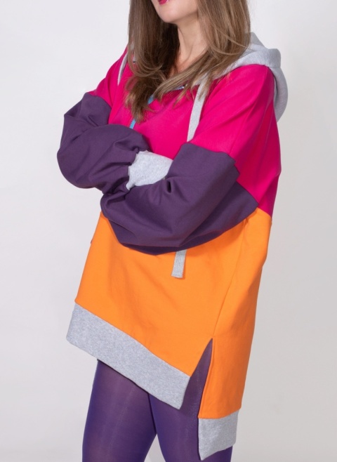 BLUZA KOLOROWA Z KAPTUREM A